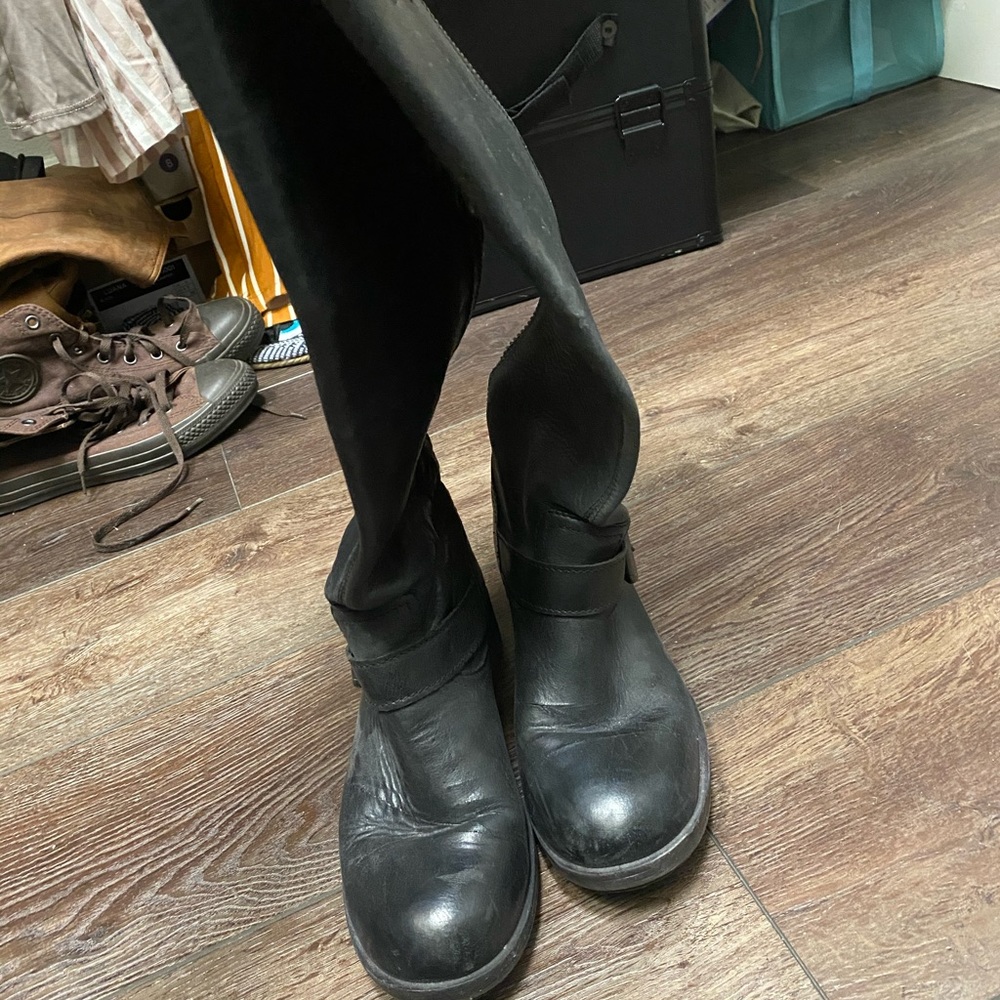 Steve Madden knee high boots size 7 1/2